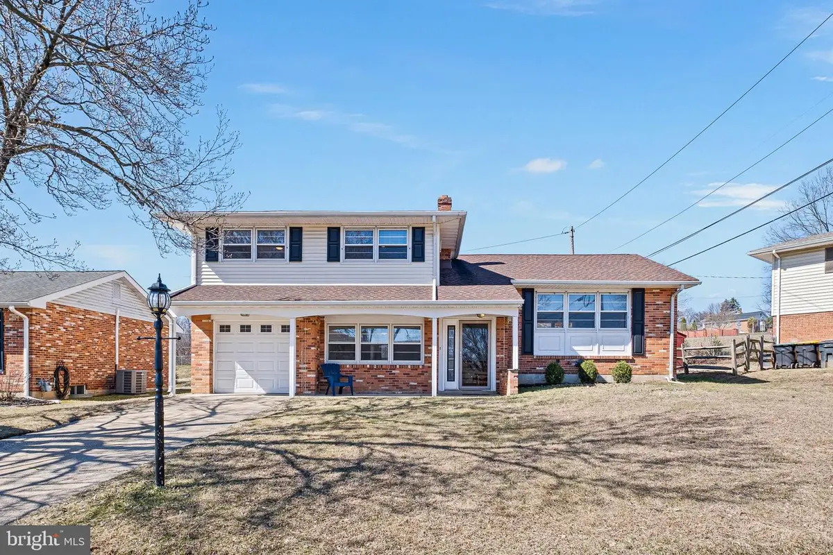 2738 Barnsley Rd, Wilmington, DE 19808 - #1