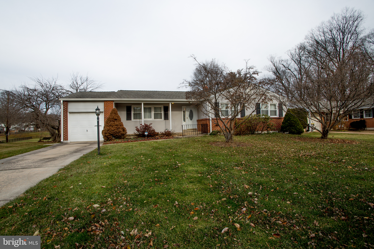 208 Whitekirk Dr, Wilmington, DE 19808 - #1