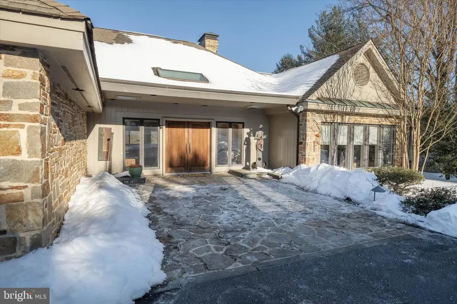 12 Brendle Ln, Wilmington, DE 19807 - #2