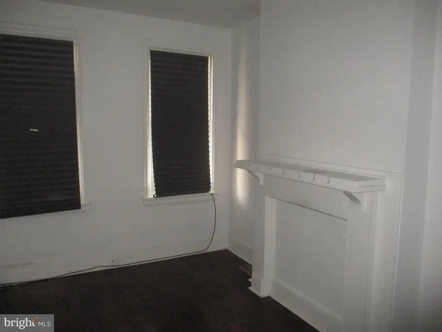 1638 W 2nd St, Wilmington, DE 19805 - #2