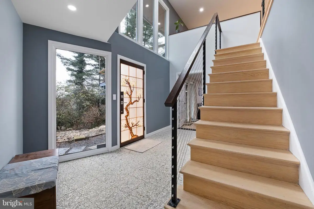 708 Ambleside Dr, Wilmington, DE 19808 - #1