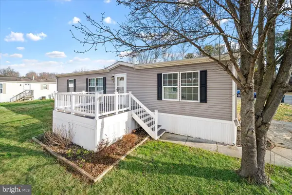 8 Bell St #a068, BEAR, DE 19701