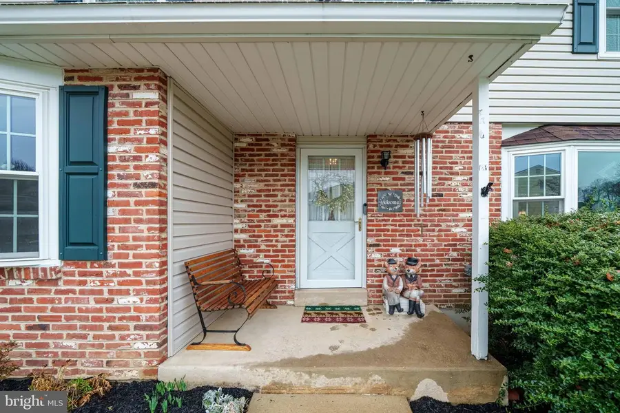 105 Chapel Hill Dr, Newark, DE 19711 - #2