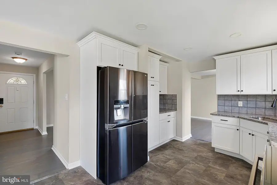 12 Lesley Ln, New Castle, DE 19720 - #3