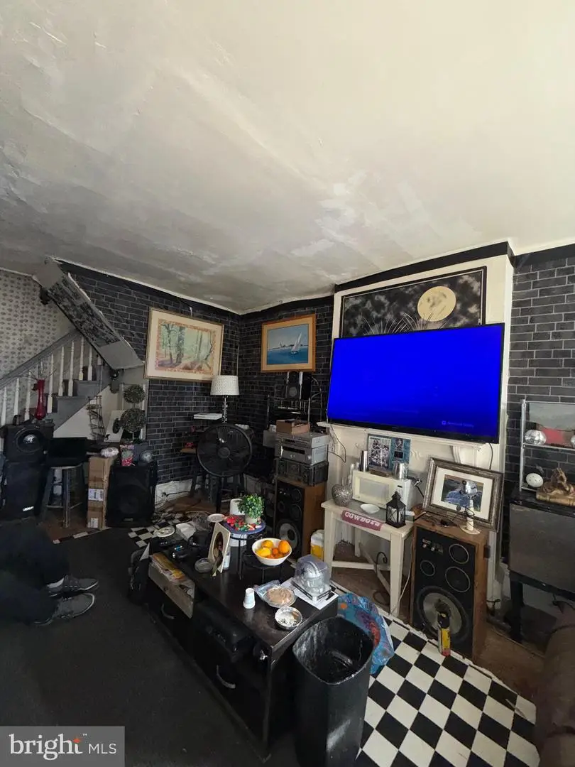 1341 W 6th St, Wilmington, DE 19805 - #3