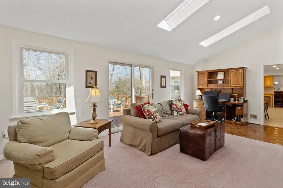 1 Blue Jay Dr, Newark, DE 19713 - #3