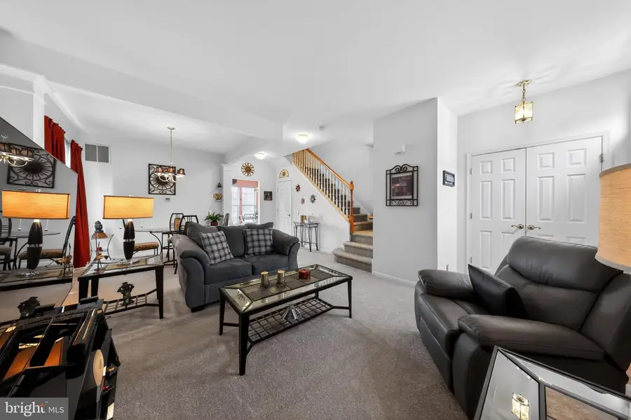 15 Glennwood Dr, Newark, DE 19702 - #2