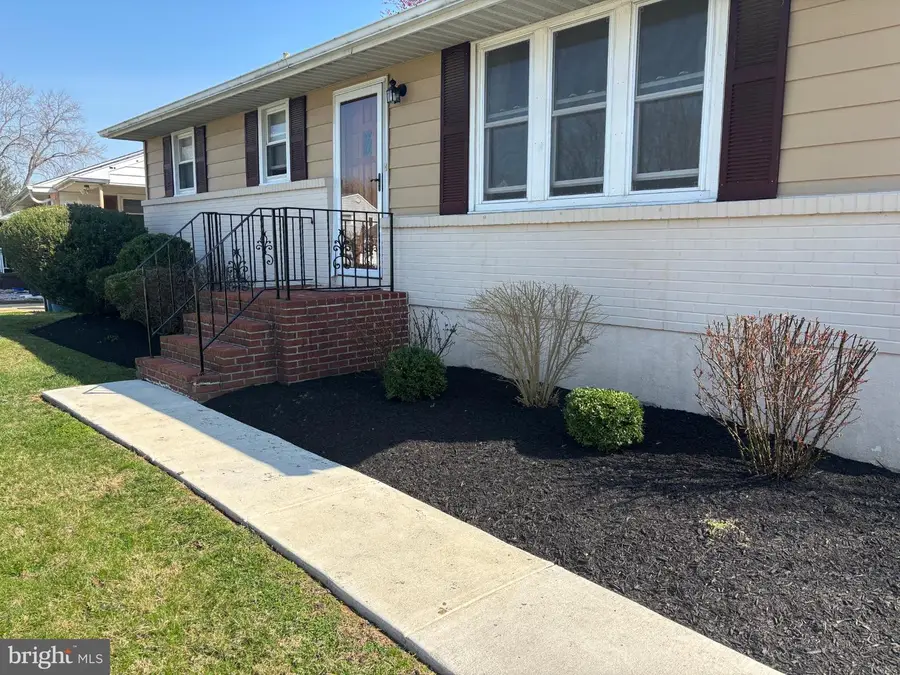 49 Spring Lake Dr, Newark, DE 19711 - #3