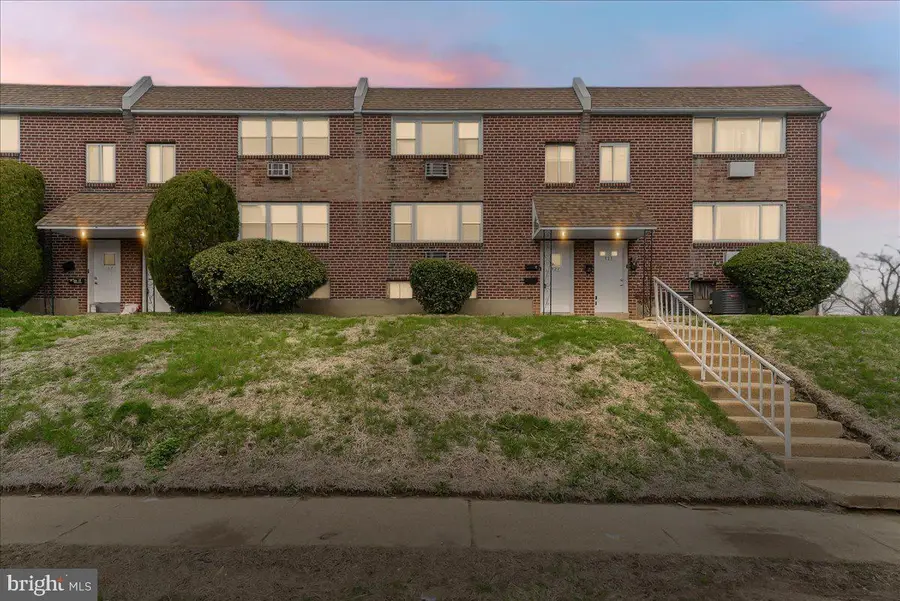 321 Pyramid Ave, Claymont, DE 19703 - #2