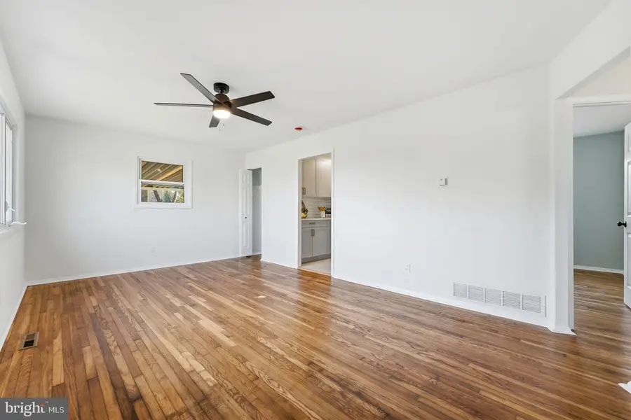 2 Cherry Rd, New Castle, DE 19720 - #3