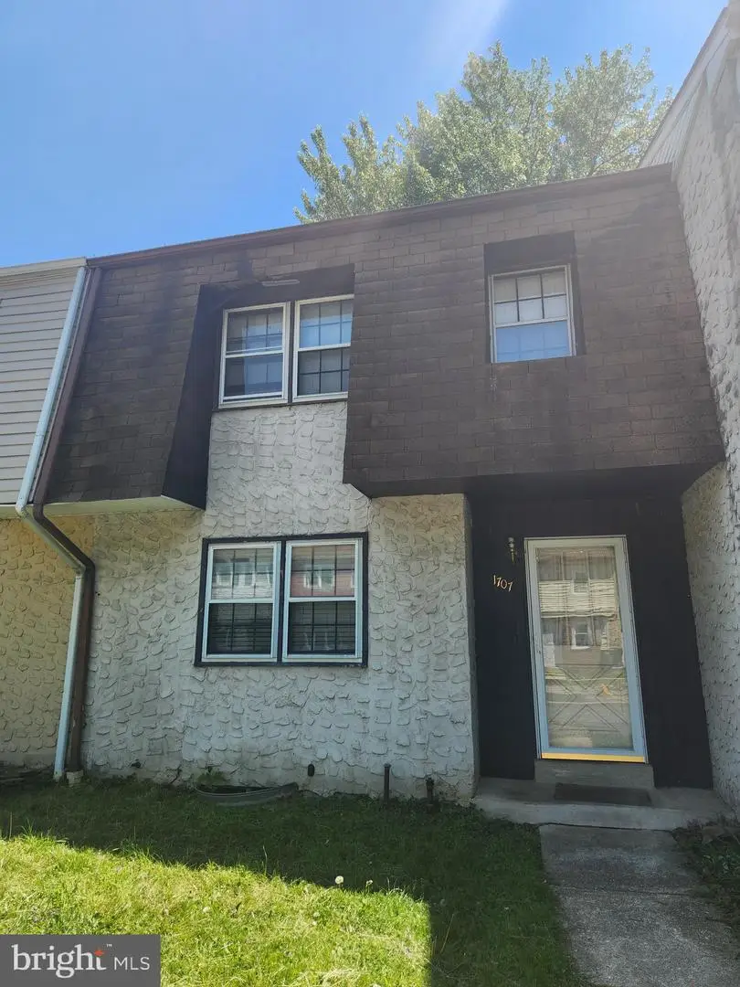 1707 Barnaby St, Newark, DE 19702 - #1
