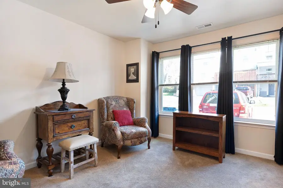 6 Lower Valley Ln, Newark, DE 19711 - #2