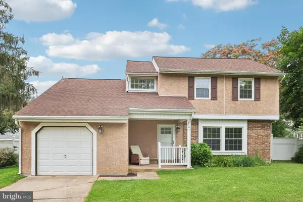 213 Hazel Ridge Dr, TALLEYVILLE, DE 19803