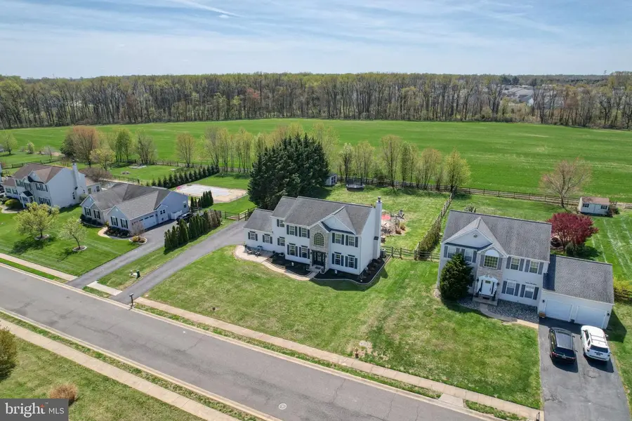 207 Olivine Cir, Townsend, DE 19734 - #2