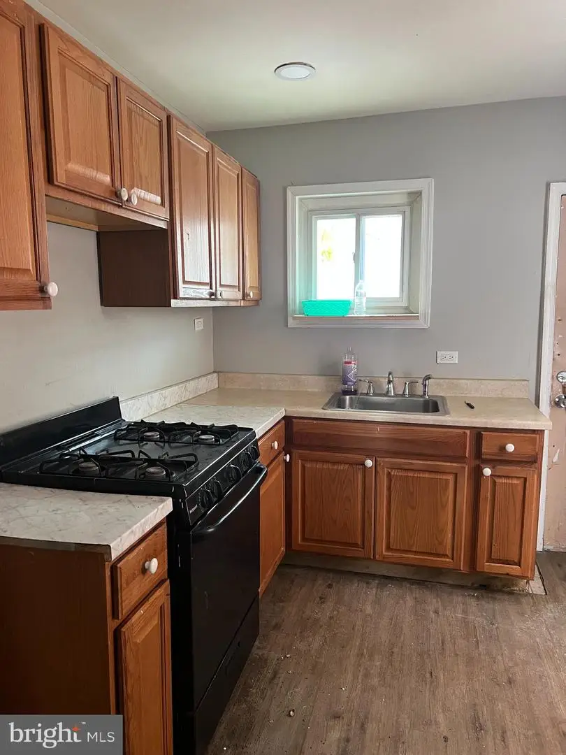 120 E 24th St, Wilmington, DE 19802 - #2