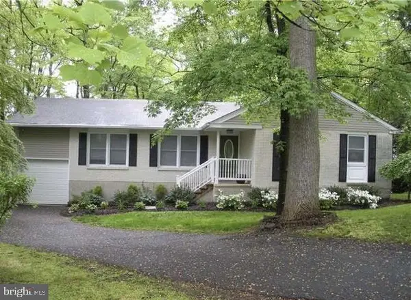 609 Chanin Ct, HOCKESSIN, DE 19707