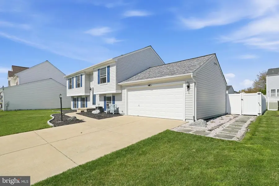 13 Marlin Ct, New Castle, DE 19720 - #3