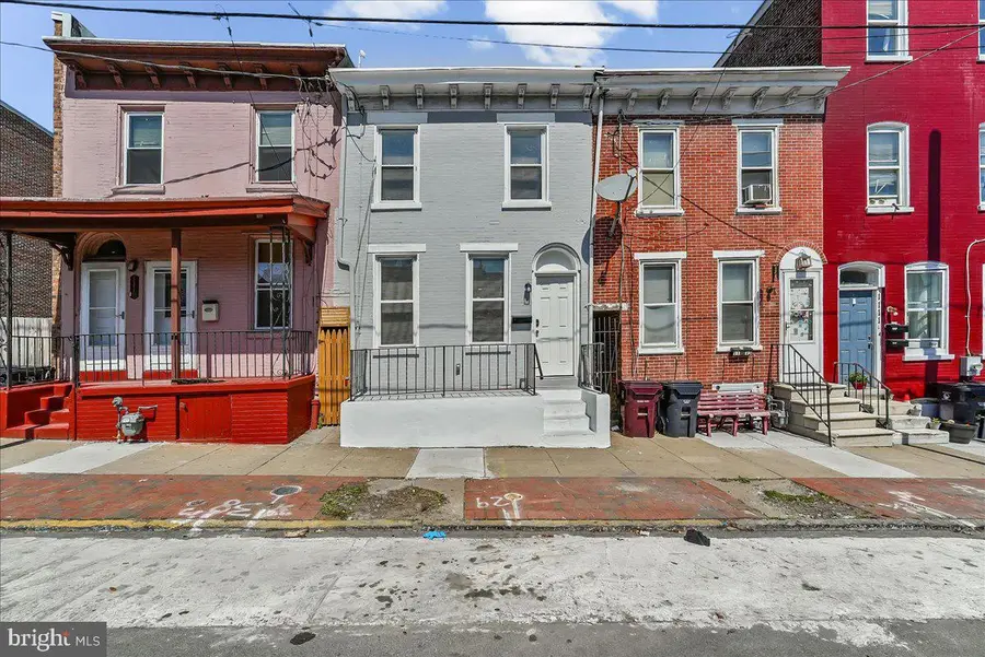 1117 W 4th St, Wilmington, DE 19805 - #2