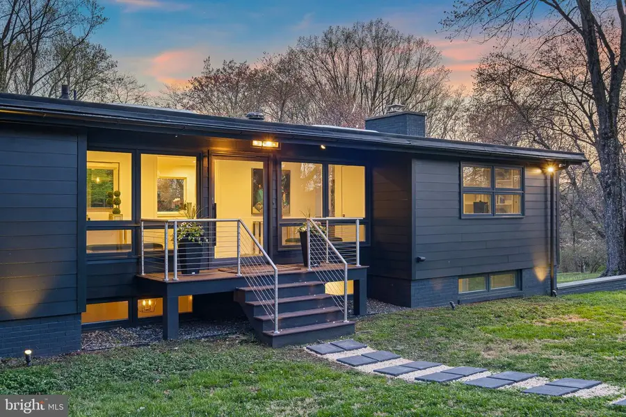 112 S Spring Valley Rd, Wilmington, DE 19807 - #2