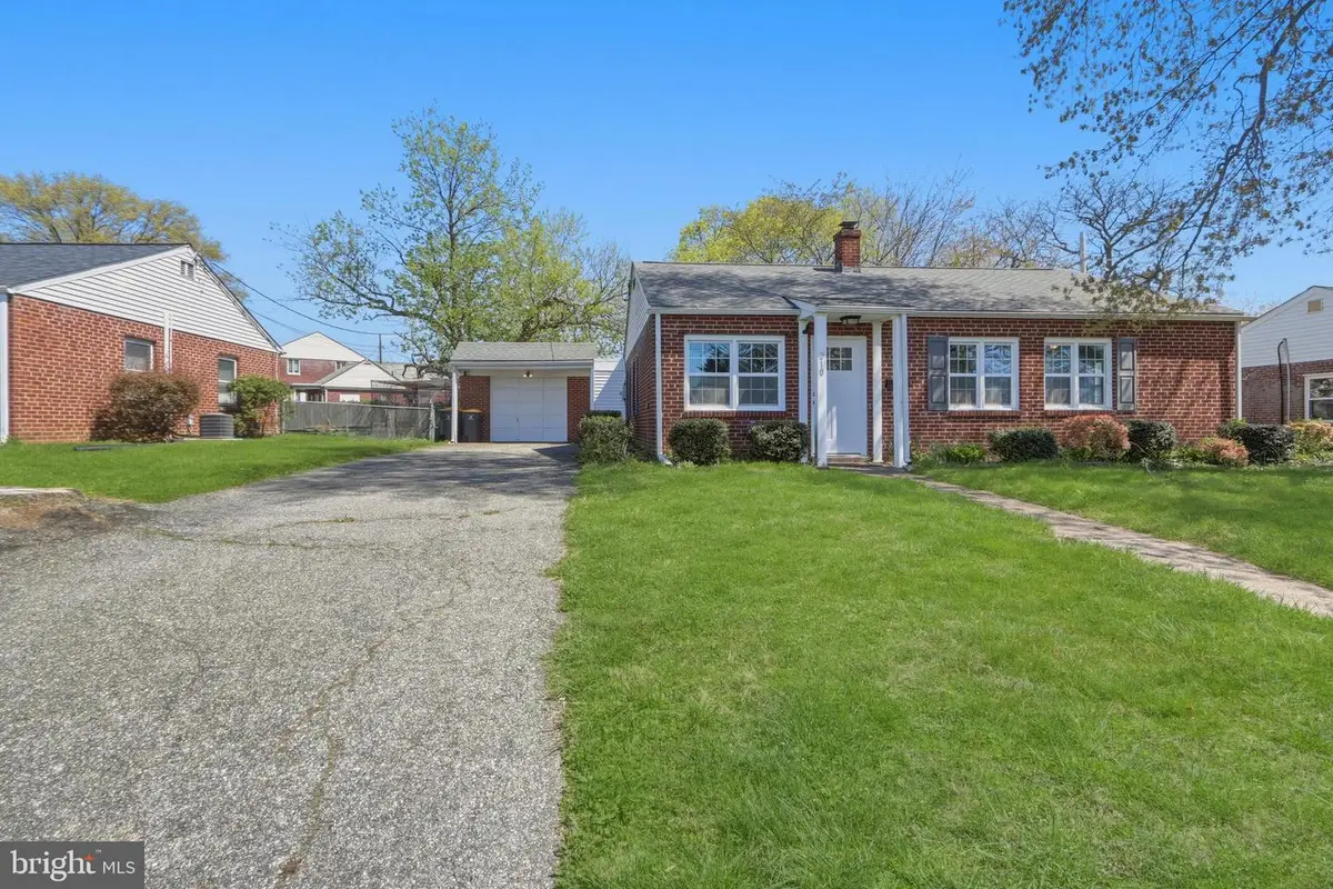 210 Bacon Ave, New Castle, DE 19720 - #1