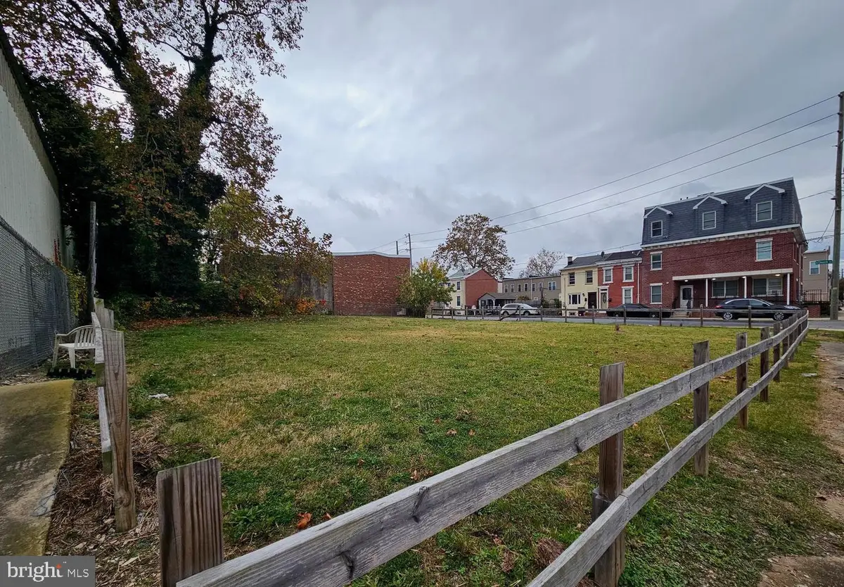 820 N Church St, Wilmington, DE 19801 - #1