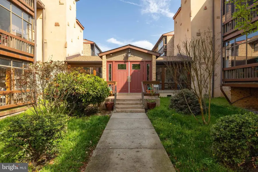 2302 Heather Ct #2302, Wilmington, DE 19809 - #2