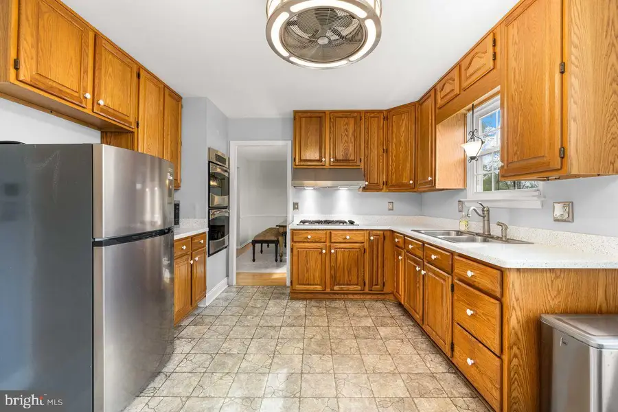 306 Vassar Dr, Newark, DE 19711 - #2