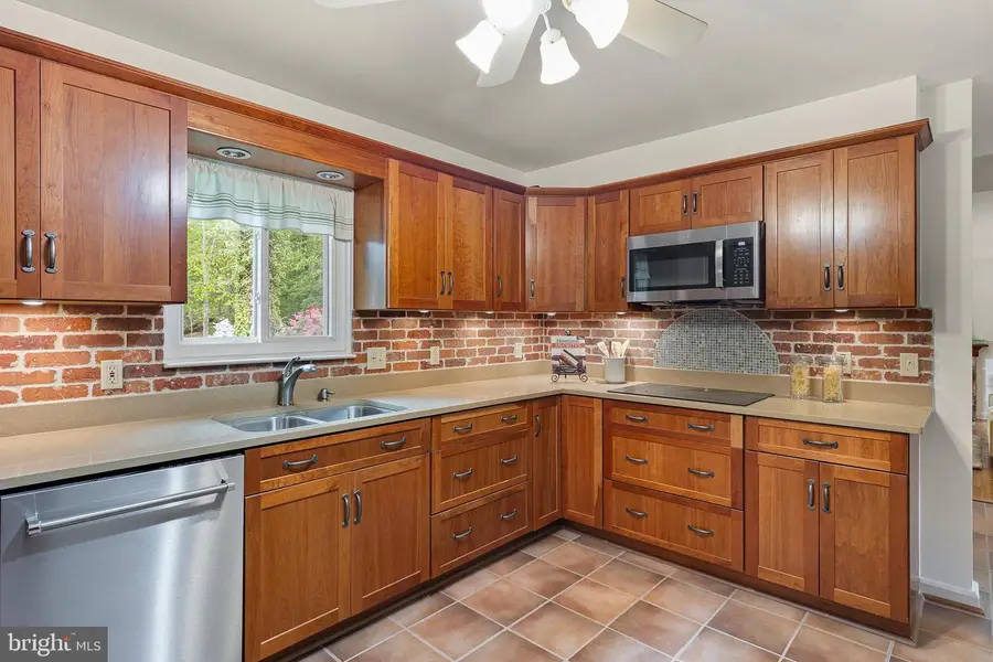 2303 Magnolia Dr, Wilmington, DE 19810 - #2