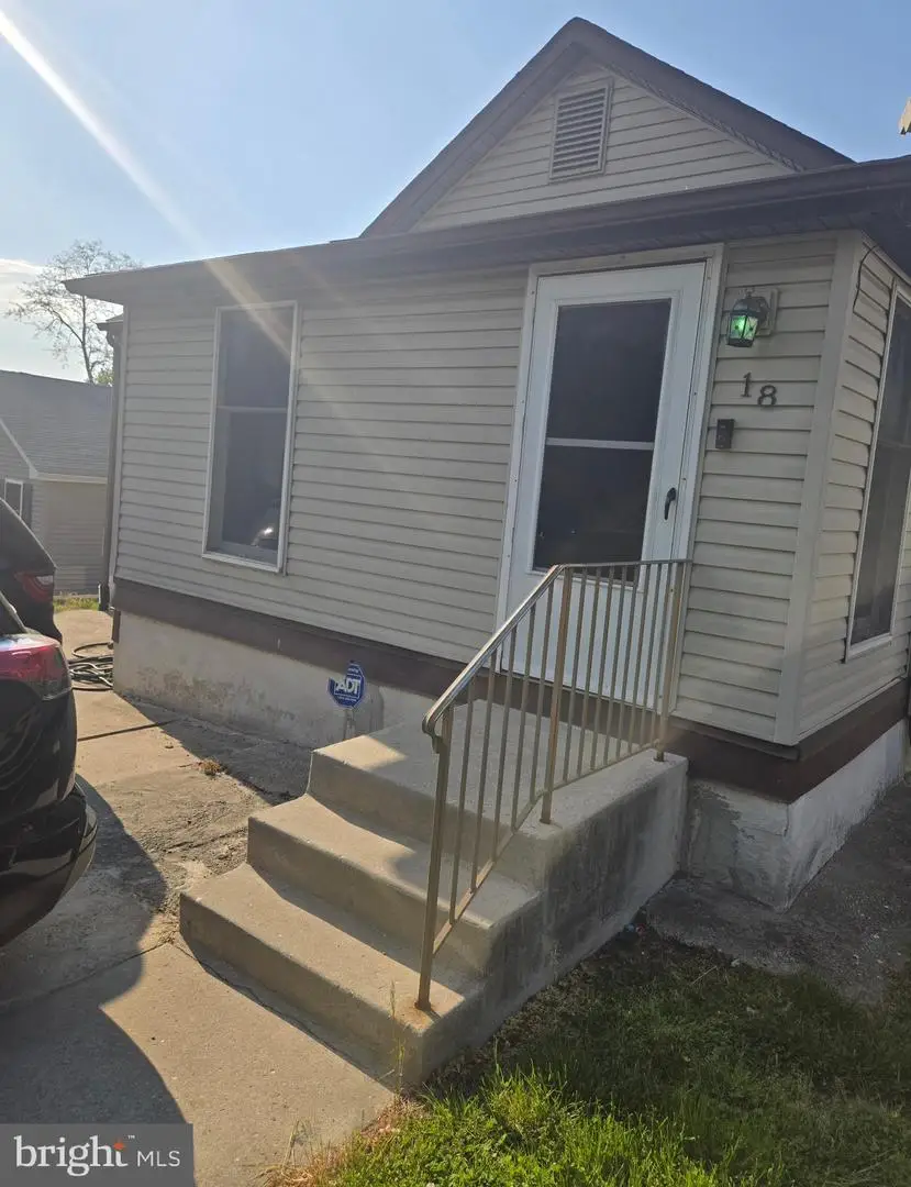 18 Newport Ave, New Castle, DE 19720 - #1
