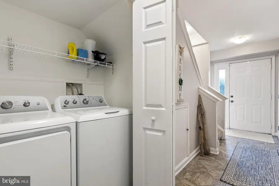 16 Highland Cir, Newark, DE 19713 - #2
