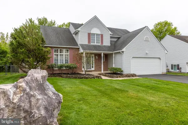 215 E Flagstone Dr, NEWARK, DE 19702