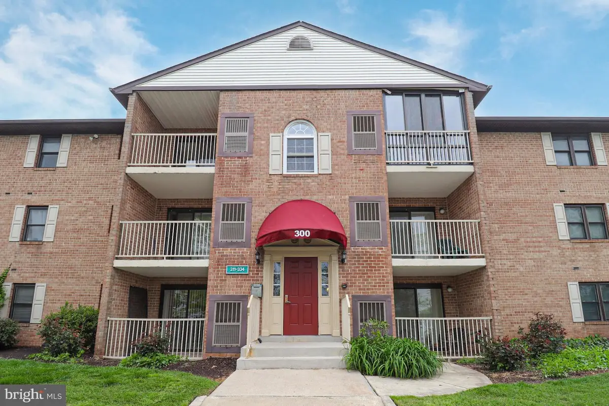 311 Governor Cir, Wilmington, DE 19809 - #1