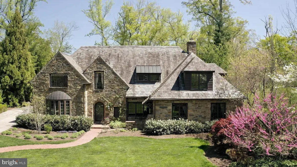 1002 Overbrook Rd, Wilmington, DE 19807 - #1