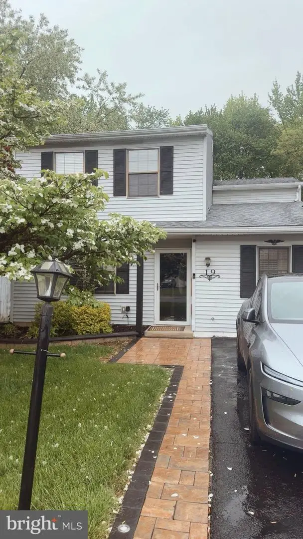 19 Beacon Ln, New Castle, DE 19720 - #1