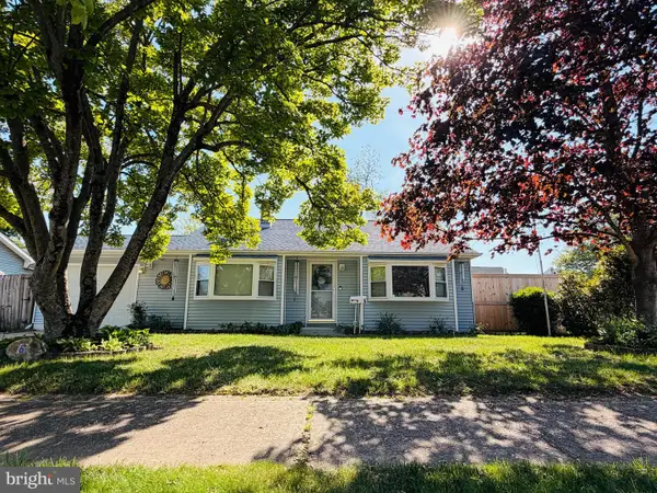 6 Lynch Farm Dr, NEWARK, DE 19713