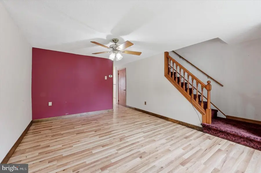 1366 Maple Ave, Elsmere, DE 19805 - #3