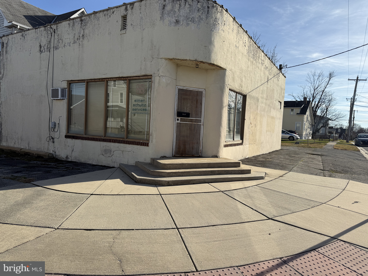 36 Belmont Ave, Wilmington, DE 19804 - #1
