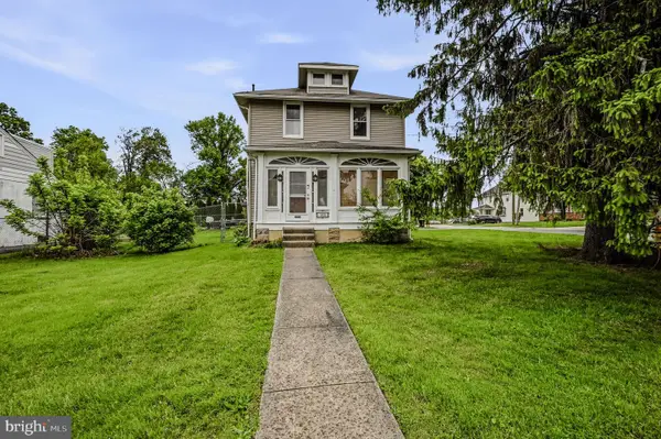 100 Washington Ave, ELSMERE, DE 19805