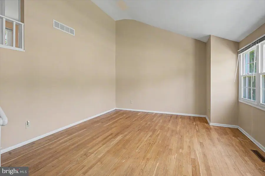 602 Shue Dr, Newark, DE 19713 - #3