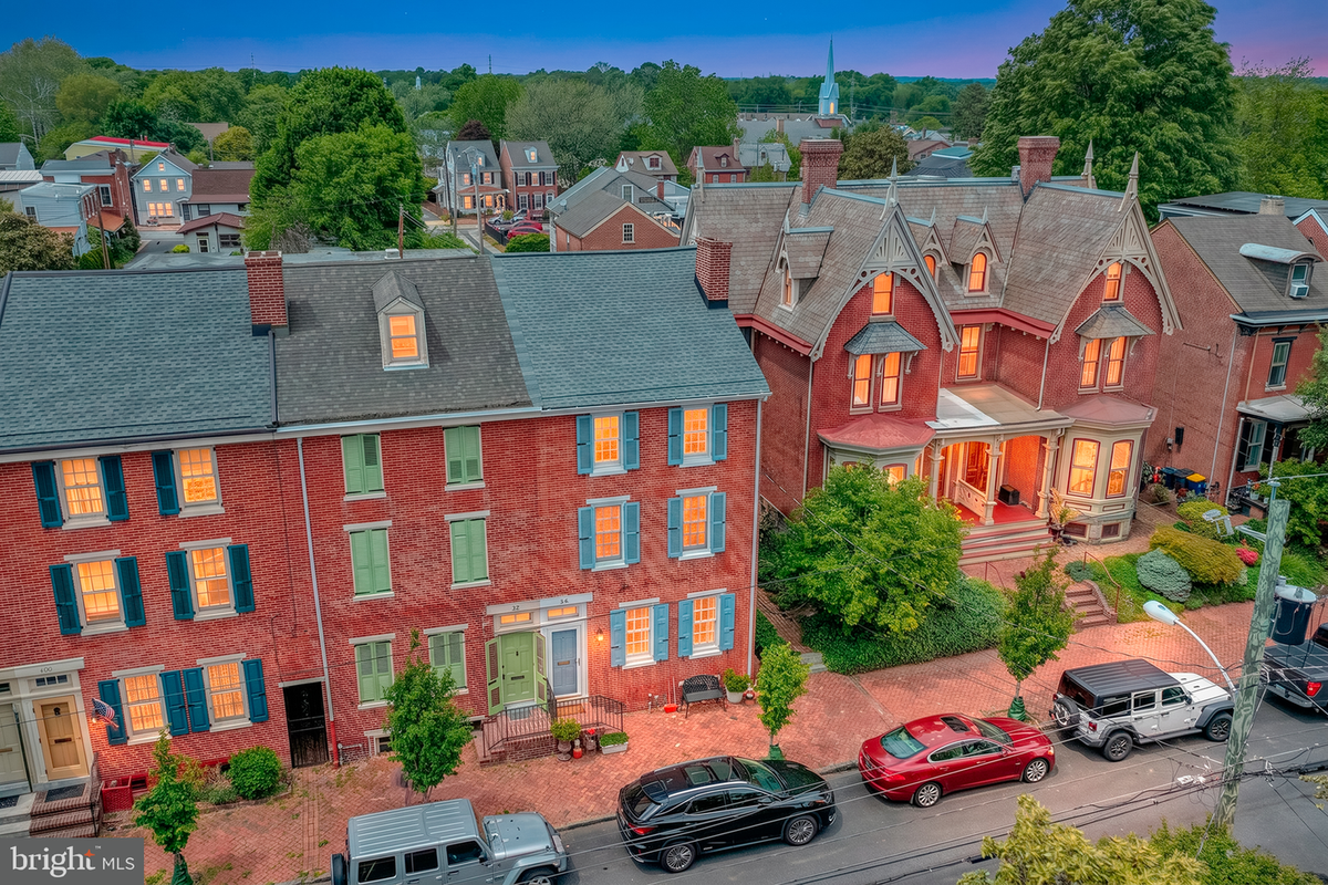 26 W 4th St, New Castle, DE 19720 - #1