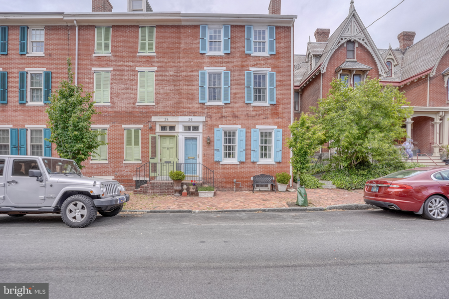 26 W 4th St, New Castle, DE 19720 - #2