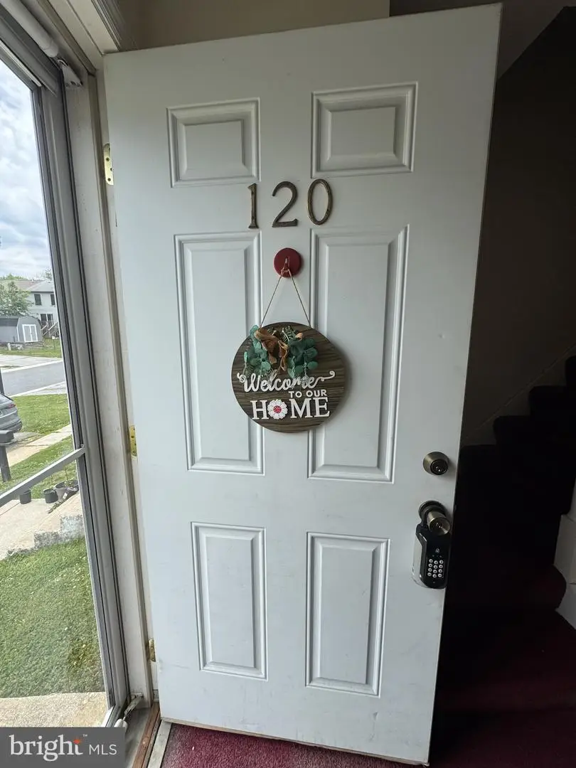 120 Whitburn Pl, Newark, DE 19702 - #2