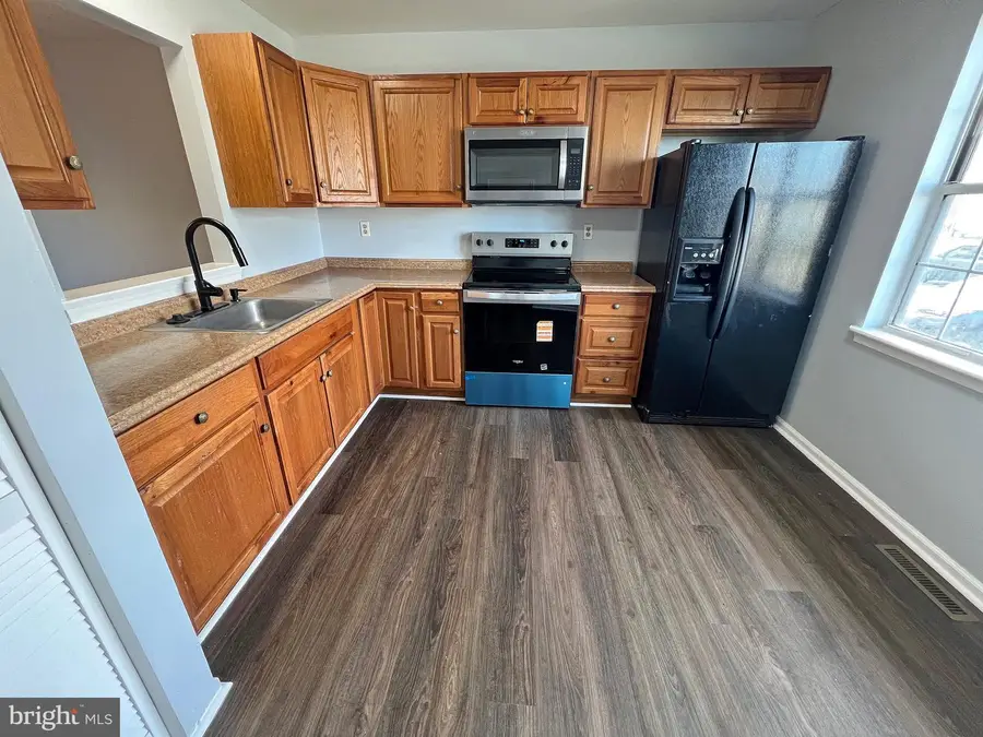 1049 Old Forge Rd, New Castle, DE 19720 - #2