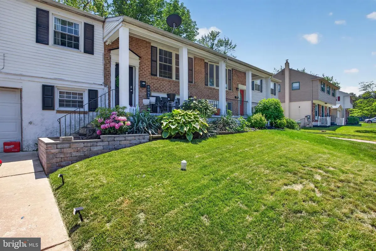 726 Plumtree Ln, Claymont, DE 19703 - #1