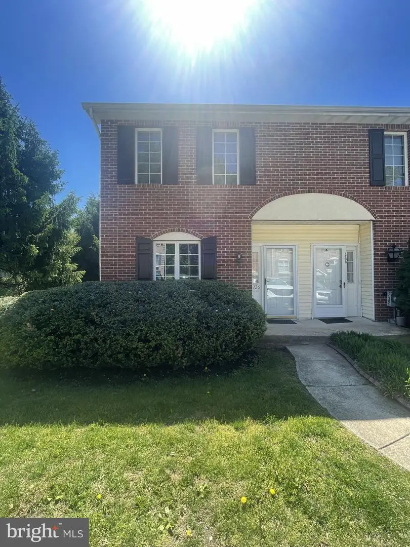4736 Weatherhill Dr, Wilmington, DE 19808 - #1