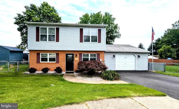 12 Rogers Cir, NEWARK, DE 19702