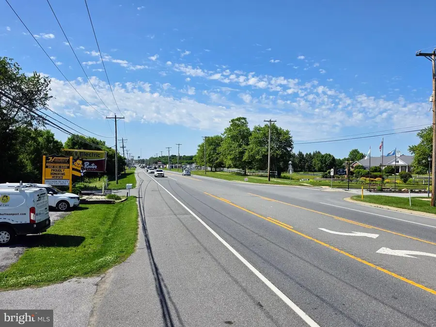 5165 Summit Bridge Rd, Middletown, DE 19709 - #2