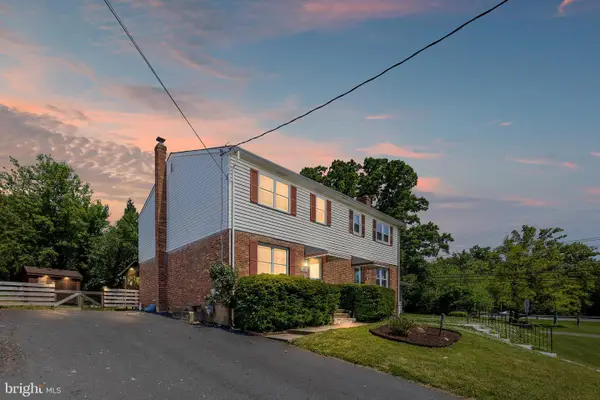 1040 Valley Rd, HOCKESSIN, DE 19707