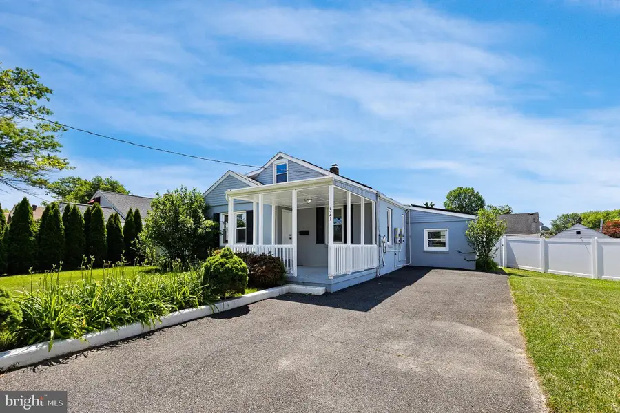 321 W Franklin Ave, New Castle, DE 19720 - #2