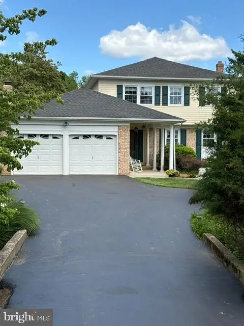 24 Wrangler Rd, NEWARK, DE 19711